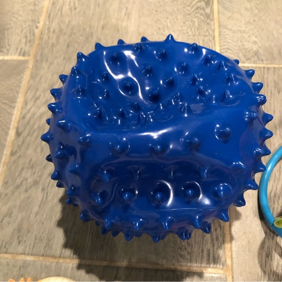 Baby teething and toy bundle with sophie teether, sensory ball and more - Picture 5 of 7